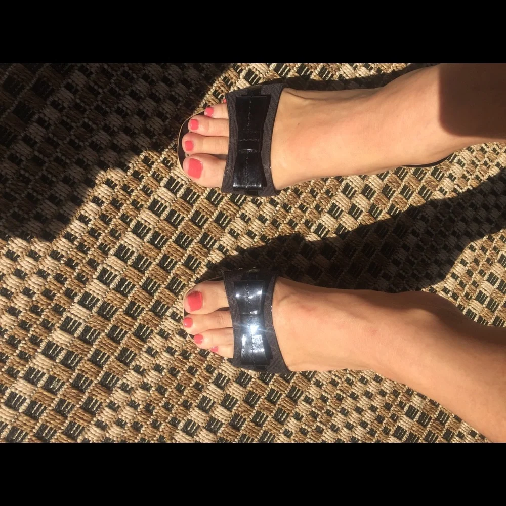 COPY - LOUIE VUITTON heeled sandal NEW CONDITION - Picture 3 of 4